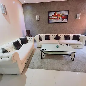  Apartment Dino